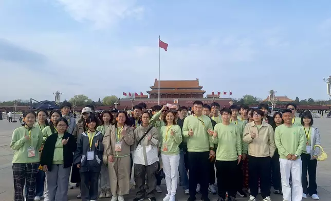 參觀天安門廣場。