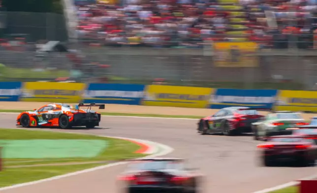 麥拿倫 720S LMGT3 Evo 於 Imola 站的英姿