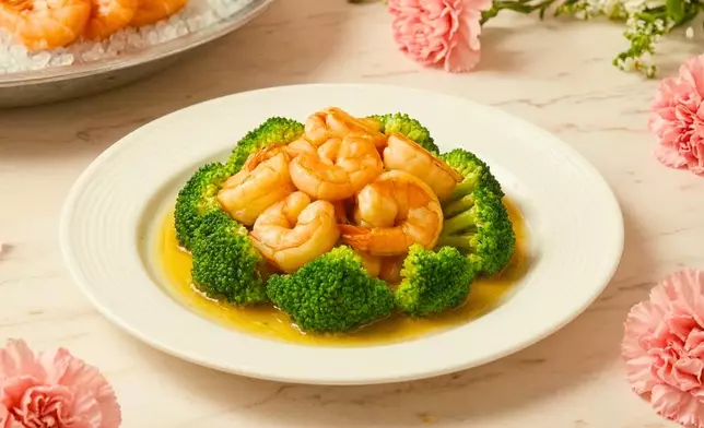 碧綠花膠燴蝦球