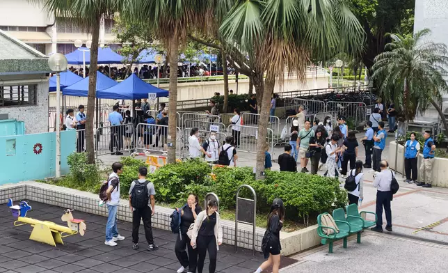 巴士的報記者攝
