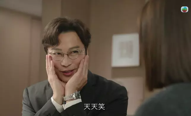 佘詩曼一家三口嘅溫馨互動真係好感人。