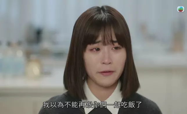 佘詩曼一家三口嘅溫馨互動真係好感人。