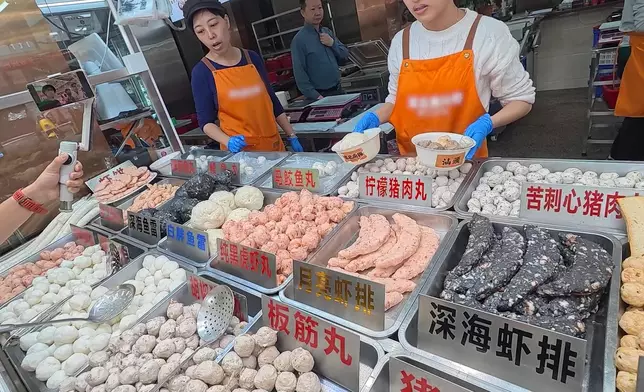 啲珍寶丸真係有夠巨型。