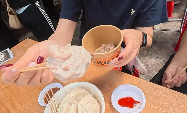 啲珍寶丸真係有夠巨型。