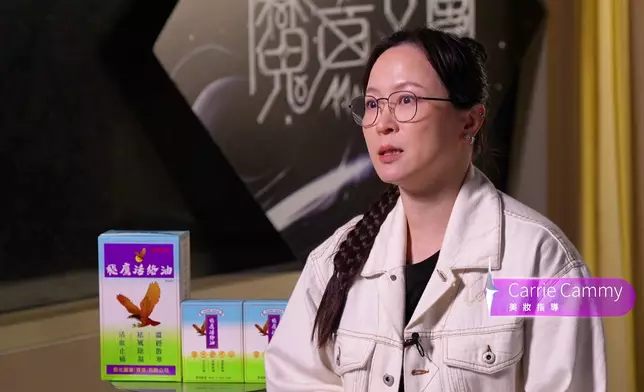 美妝指導Carrie cammy全力幫助16位練習生。