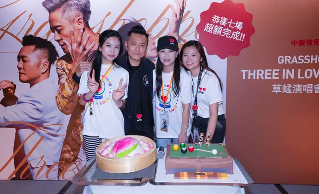 蘇志威與老婆及兩個囡囡。