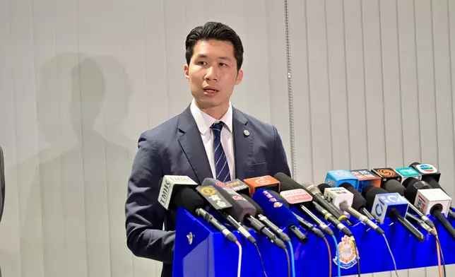 警方以「企圖製造炸藥」罪拘捕1名12歲本地男童。