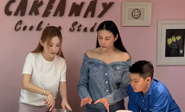 Emme特意帶同兒子參與。