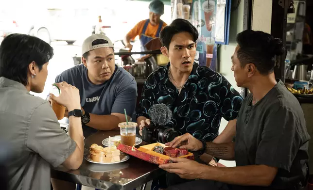 馬來西亞史上最高票房本土恐怖中文片《蠱降》，將於5月28日在港澳上映。