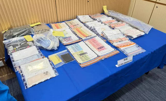 警方拘1男，涉爆竊案。