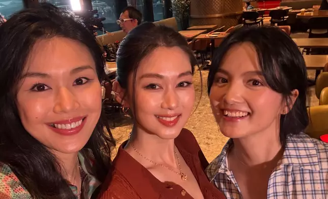 何嘉莉、香香與陳嘉寶均保養得宜。