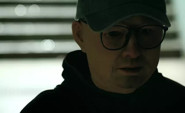 「人皮面具」Look 3，真係好似林盛斌。