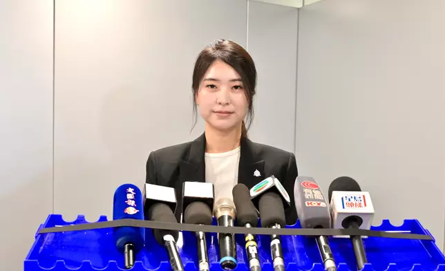 警方有組織罪案及三合會調查科總督察胡瀟瀟簡報案情