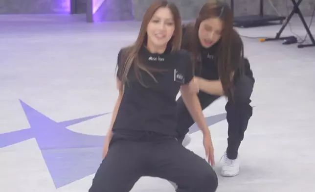 喬美莎在訓練過程中不慎跌倒。