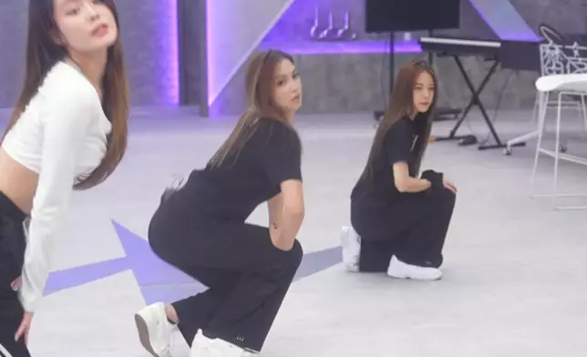 喬美莎在訓練過程中不慎跌倒。