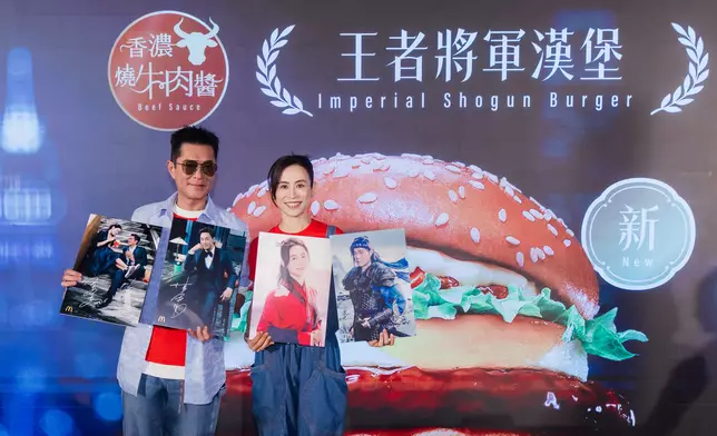 古天樂及宣萱驚喜現身試食Party。