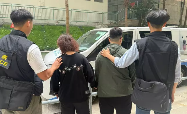 兩名被捕人士。警方圖片