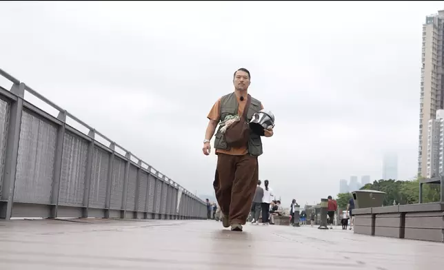 古古現身香港！