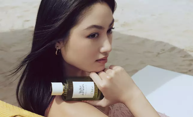任晴佳（Ella）