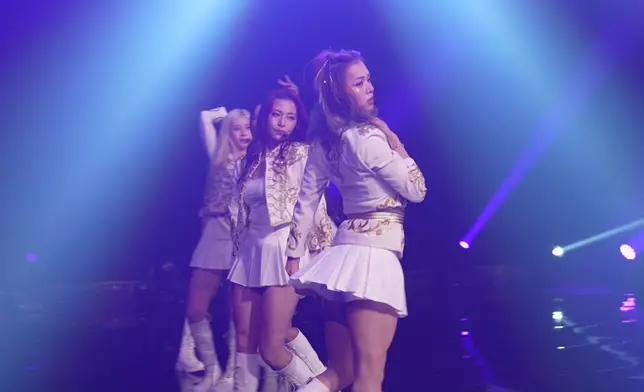 陳奐仁大讚Jessica「跳得從來冇咁好」。