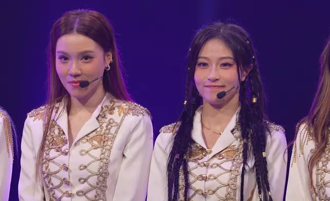 兩位港姐冠軍好有潛質成為女團咁喎。