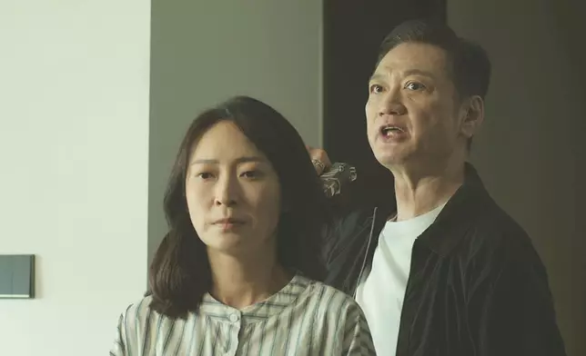 大宇挾持周家怡，滿口歪理的表情相當可憎。