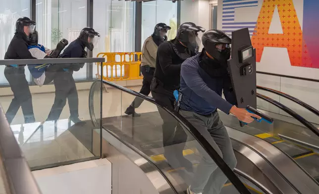 「國際要員警衛交流平台」。香港警察FB