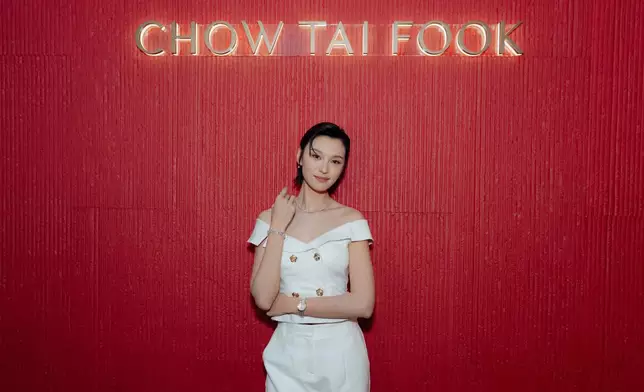 王丹妮。