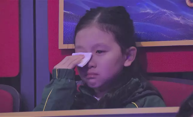 志康訴說與大女的往事，大女即場爆喊。