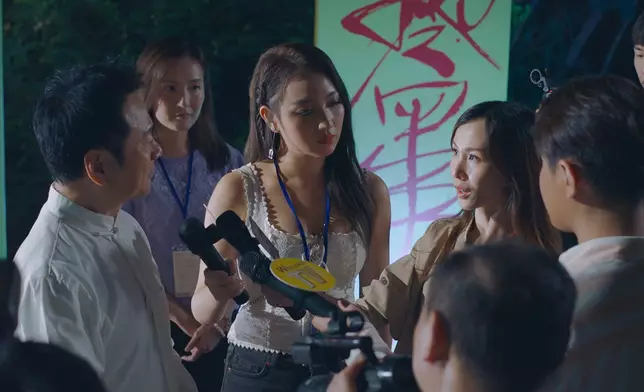 視帝視后對壘，仲要係劇迷勁buy嘅搞笑靈異題材，觀眾自然睇得過癮。