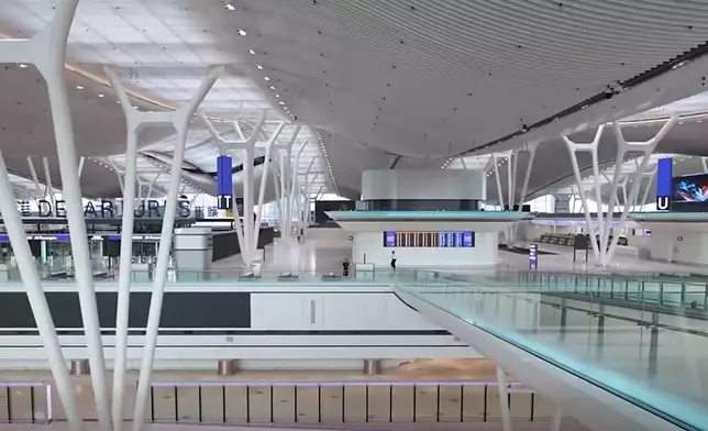 香港國際機場二號客運大樓。運輸及物流局FB