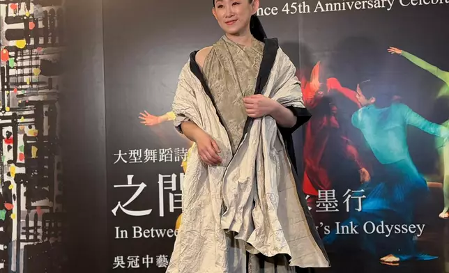 她忙到無時間關心好友張敬軒，笑言「對軒仔有信心」。