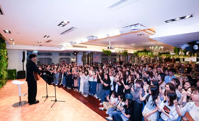 「追風」大叫encore！