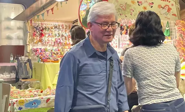 近日，朱玲玲與羅康瑞夫婦就被網民在佛山一個市集「野生捕獲」。小紅書圖片