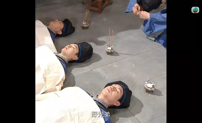 呢段「神惡搞」，全部特登用咗四比三嚟呈現，令件事惡搞得嚟更原汁原味。