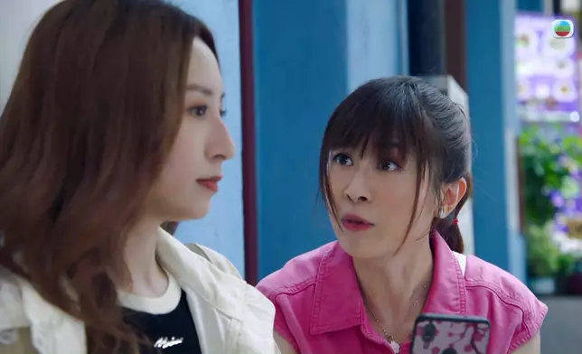 嘉欣同Carmen真係好多位都好似樣。