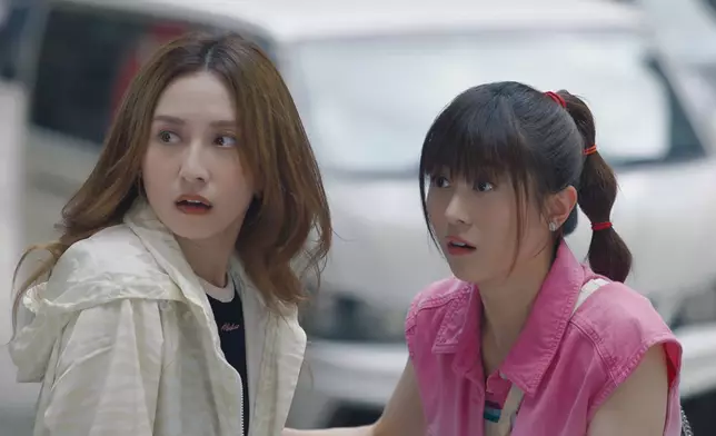 嘉欣同Carmen真係好多位都好似樣。