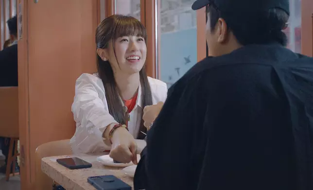 Carmen沉船樣真係好甜美。