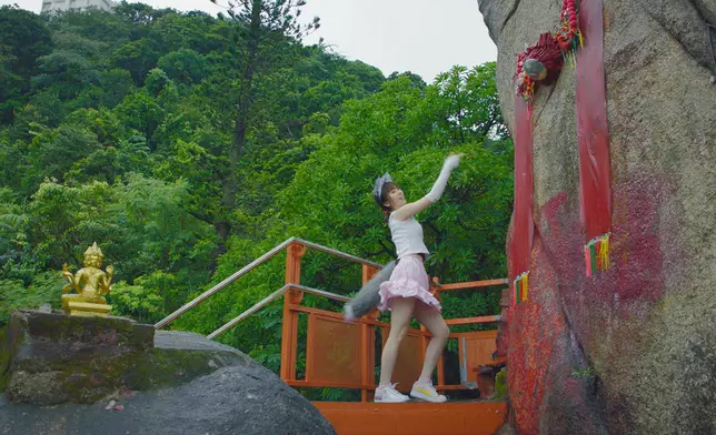 網民真係好細心好錫Carmen。