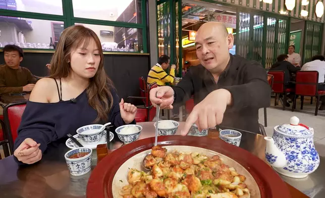 波波推介沙薑煎焗龍崗雞必定要配飯食。