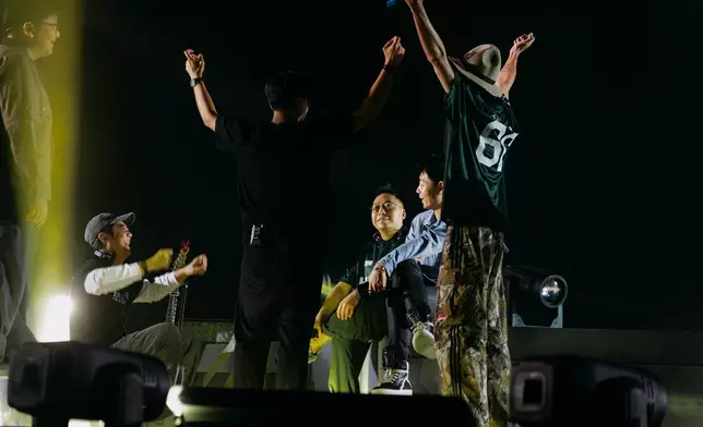 農夫正式宣布兌現承諾，移師澳門威尼斯人綜藝館舉行澳門站演出