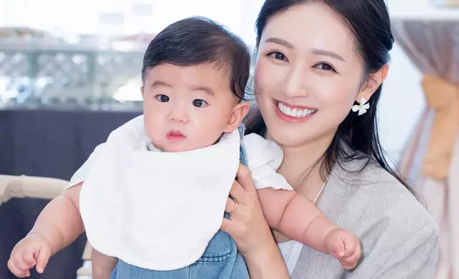 34歲的港姐張寶兒（Bowie）與袁偉豪（Benjamin）婚後育有兩子，家庭生活幸福美滿
