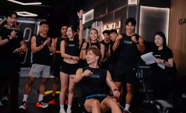 洪範錫與 Team Garmin 及參加者共同傳遞 Be Limitless 精神