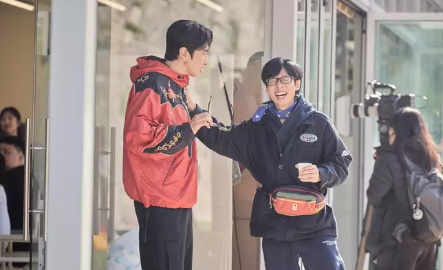 Netflix新綜藝節目《劉在錫的民宿法則》由劉在錫、李光洙、邊佑錫、池睿恩一同出演。Netflix官方圖片
