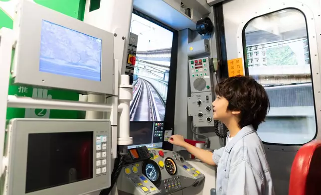 「我要做車長」列車模擬駕駛體驗。