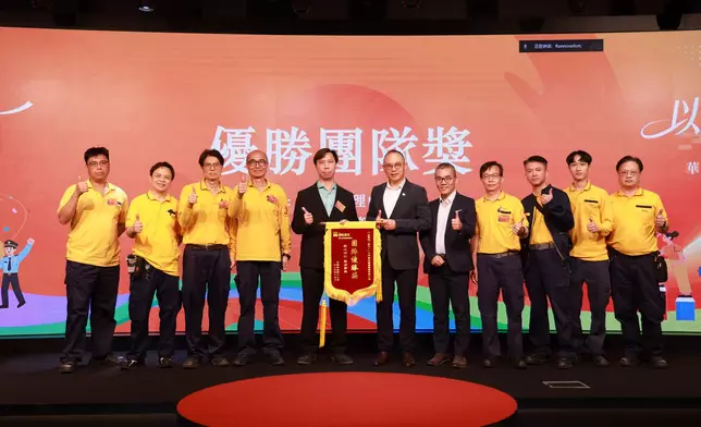 大賽優秀選手合影留念