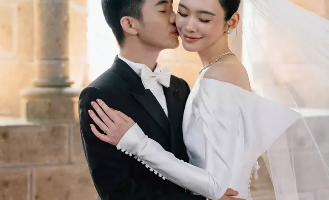 何猷君微博圖片
