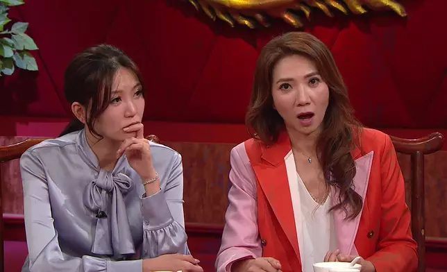 五位女士專心聽富豪秘聞，車婉婉O嘴難以置信。