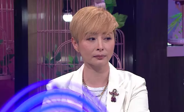 湯盈盈還原當日妒忌嬲爆的表情。