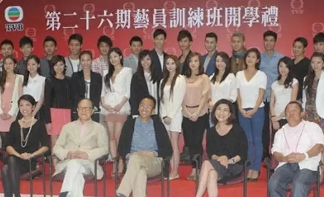 King Sir為TVB訓練班開山祖師，